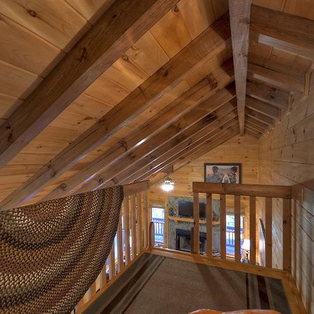 Knotty Pines Pet-Friendly Gas Fireplace Plus A Firepit Cherry Log Exterior foto